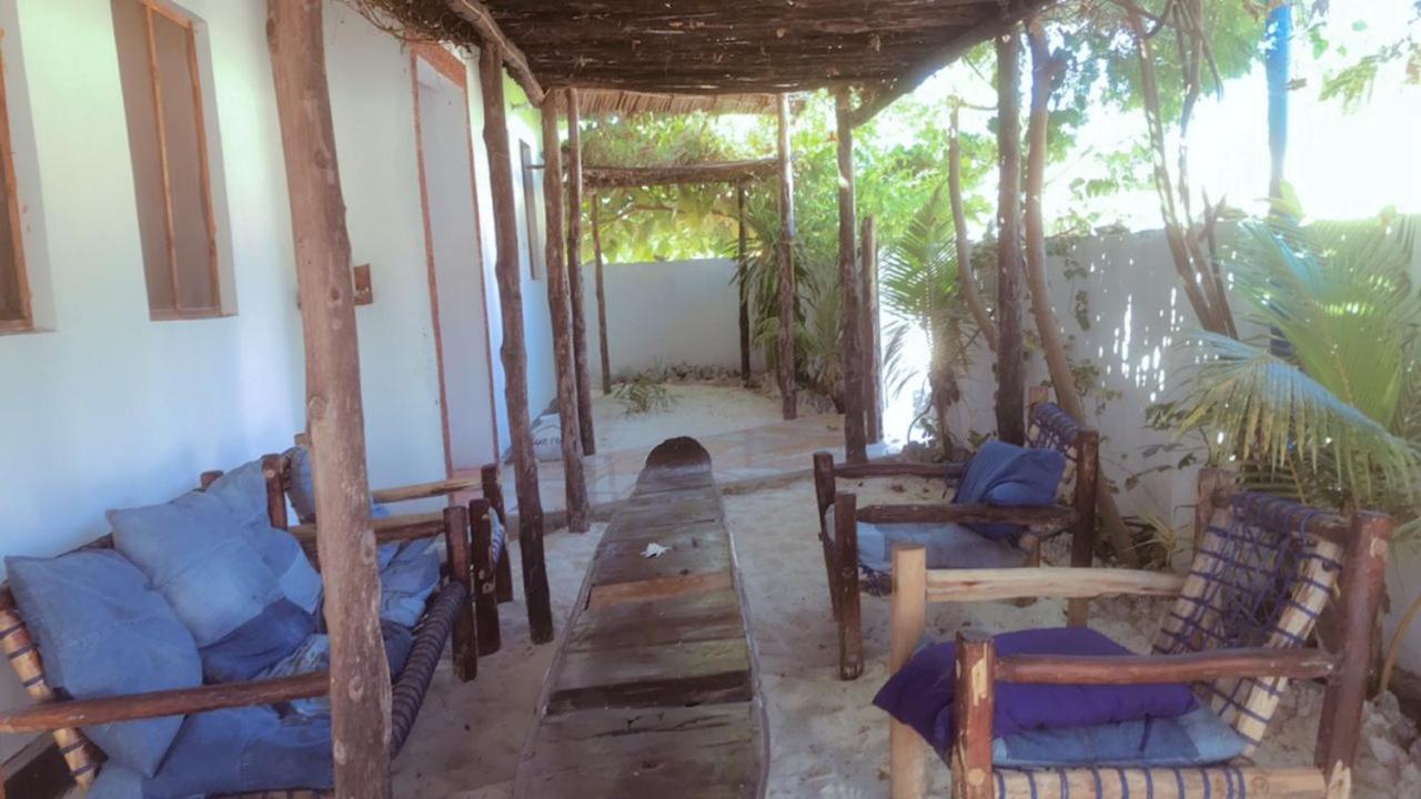 Blue Roof Lodge Jambiani Esterno foto